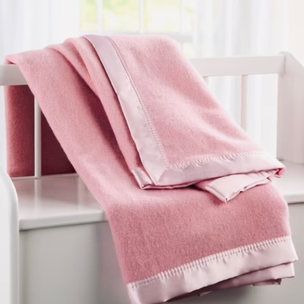 Baby Chatham Pink 100% Wool Blanket W/ Trim Made 41” x 60”